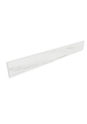 Плинтус SM 01 7x60