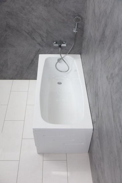 Акриловая ванна BelBagno BB102 170x70x40 пристенная Акриловая ванна BelBagno BB102 170x70x40 пристенная