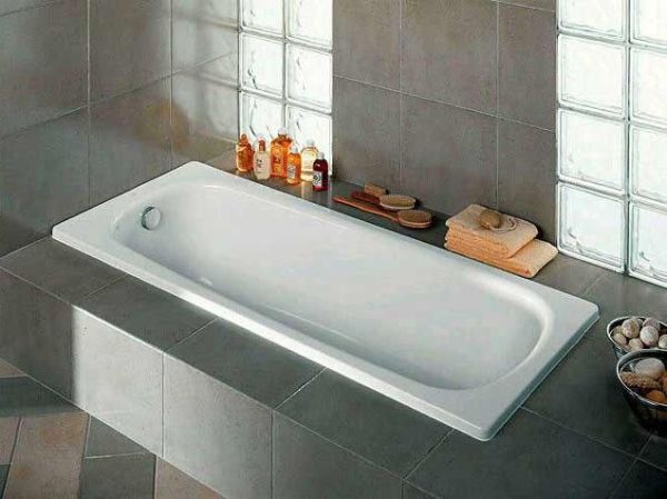 Чугунная ванна Roca Continental R 160х70 см Чугунная ванна Roca Continental R 160х70 см