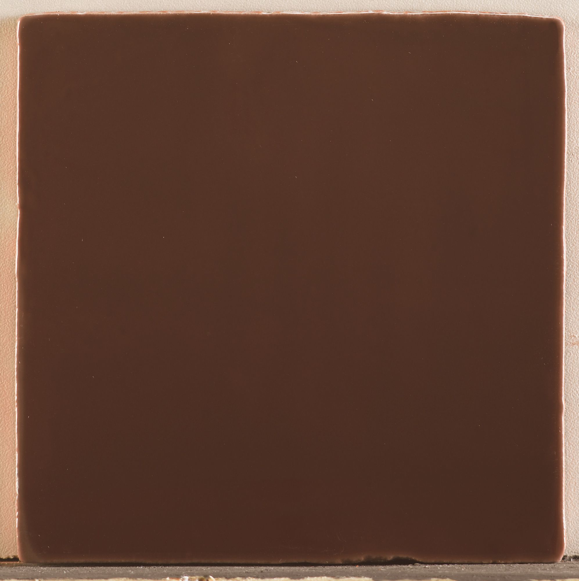 antic chocolate oscuro