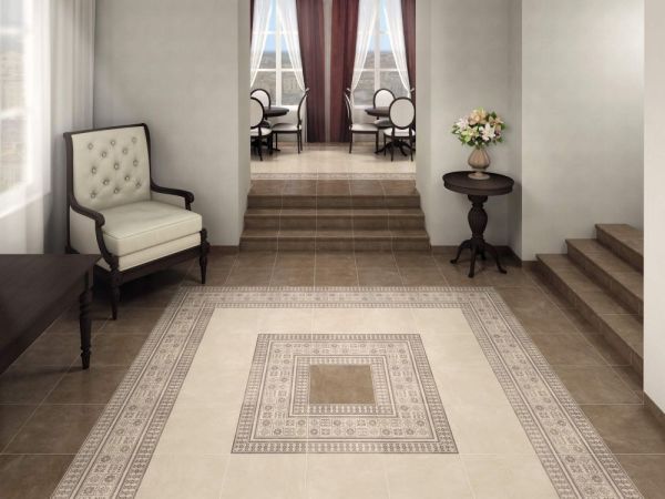 Плинтус Фаральони коричневый 7,6х40,2