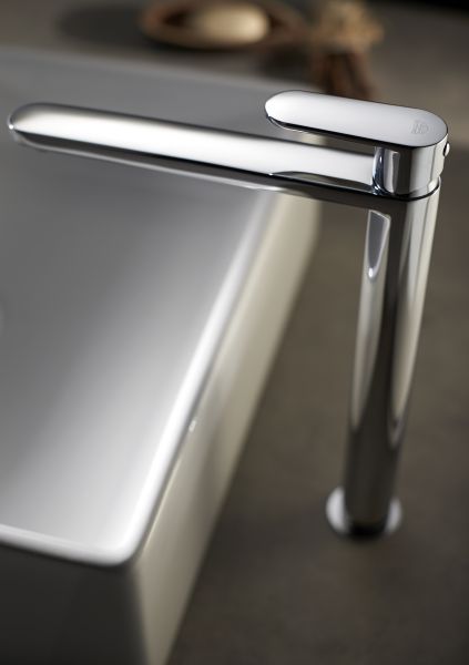 Смеситель для раковины высокий без д/к. Хром