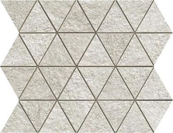 White Triangles 28.5x33