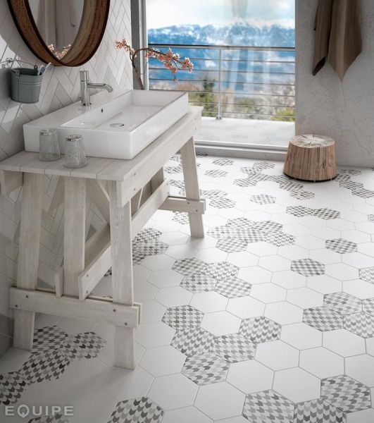 Hexatile