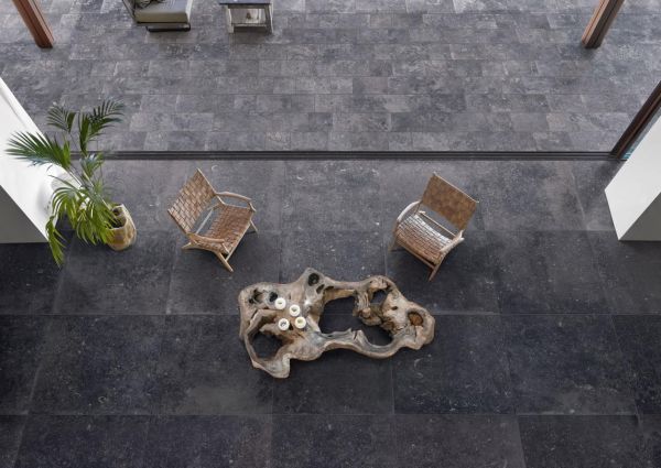 Unique Bleu Unique Bleu