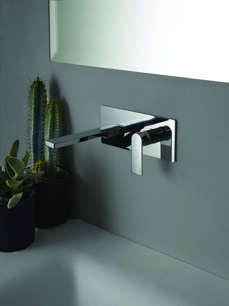 Смеситель для раковины встраиваемый с изливом 200мм с накладкой из нерж. Стали 250х100мм, Хром