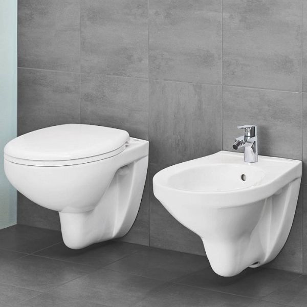 Унитаз подвесной Grohe Bau Ceramic 39351000 безободковый крышка микролифт Унитаз подвесной Grohe Bau Ceramic 39351000 безободковый крышка микролифт