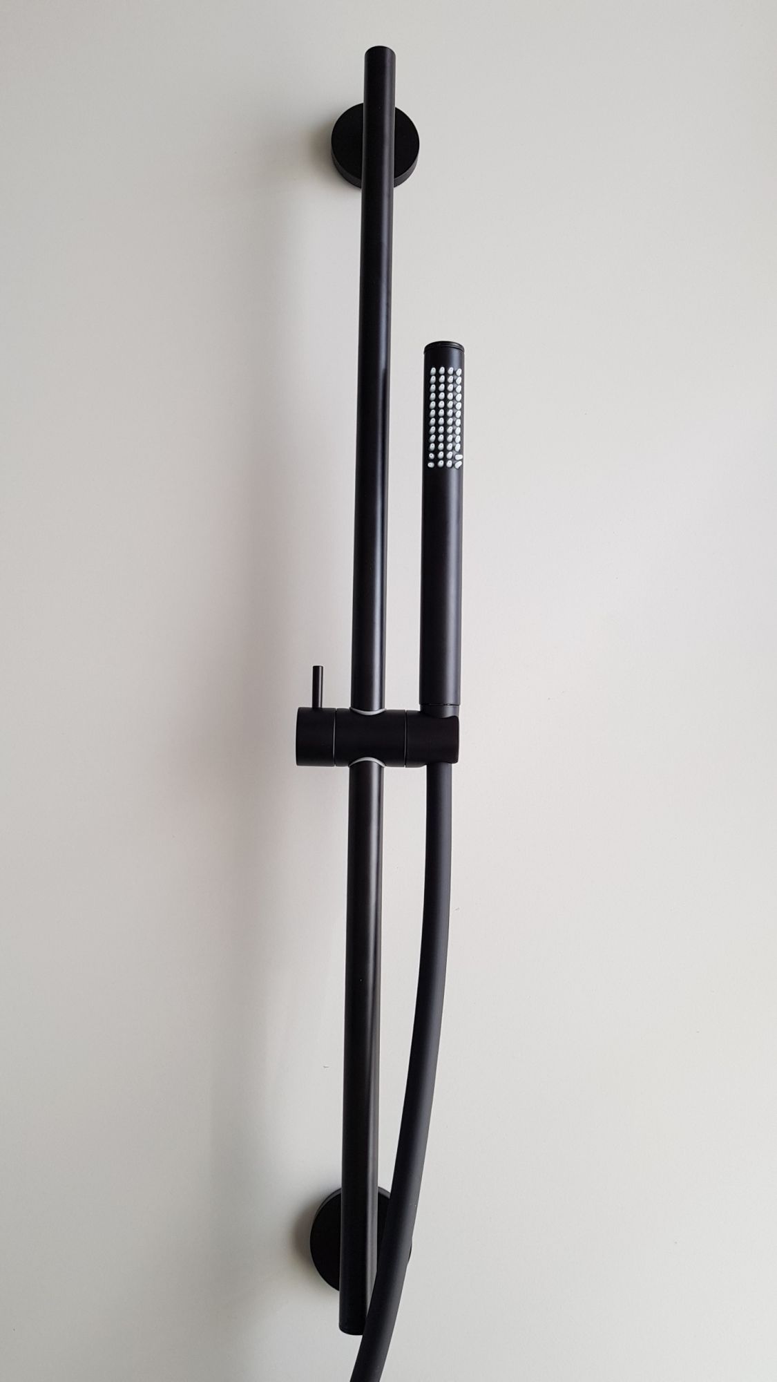 Душ 1 режима MASTER из латуни, черный матовый